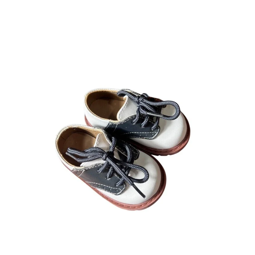 NWOT Trimfoot Toddler Dress Shoes – Size 2 Black White Lace Up Formal Shoes